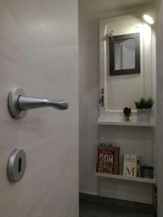Clelia.F Apartments ボローニャ 0*,  イタリア