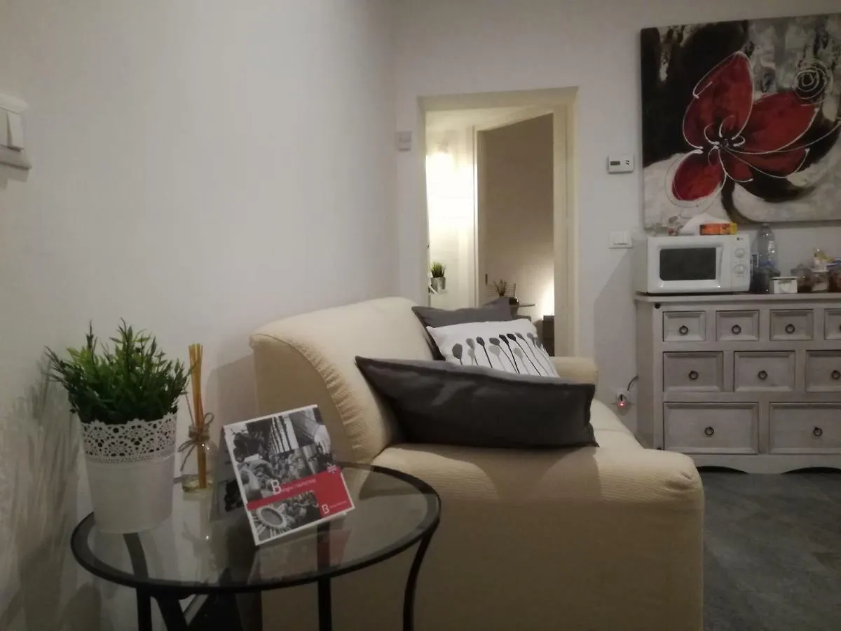 Clelia.F Apartments ボローニャ